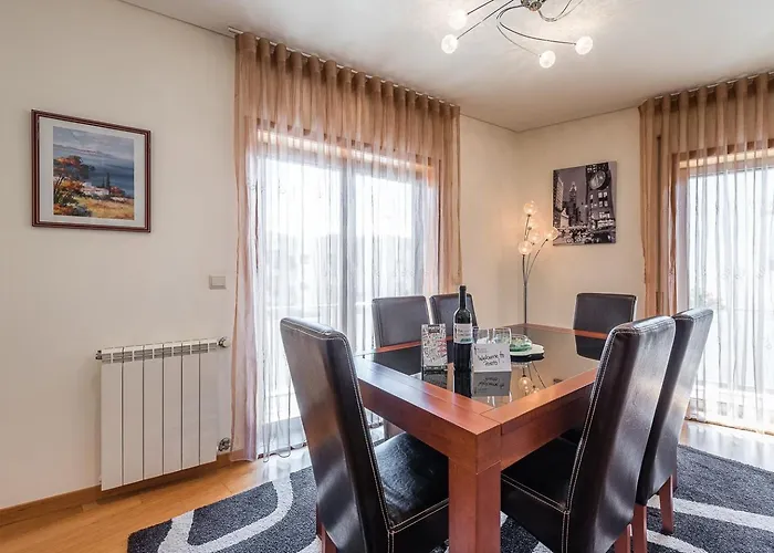 Apartmán Guestready - Luxe Living By The Pool Póvoa de Varzim