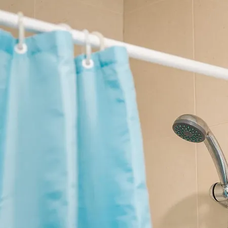 Guestready - Luxe Living By The Pool Apartment Povoa de Varzim