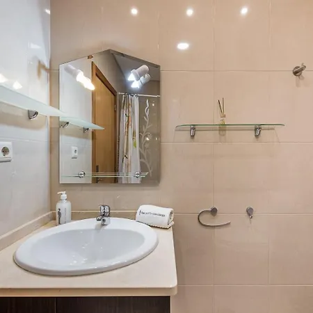 Guestready - Luxe Living By The Pool