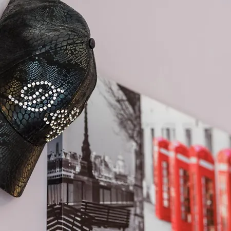 Guestready - Luxe Living By The Pool *