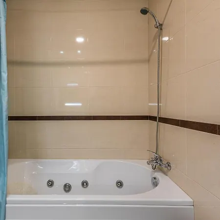 Guestready - Luxe Living By The Pool