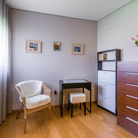 Guestready - Luxe Living By The Pool Appartement *