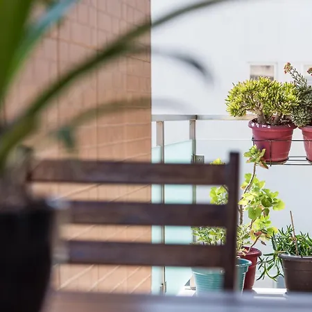 Appartement Guestready - Luxe Living By The Pool